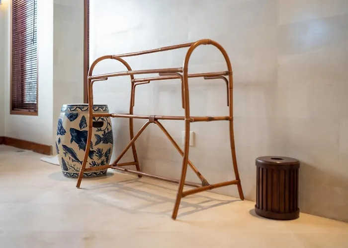 Oost Indies - Luxury Heritage Joglo, Prime Seminyak, Fully Staffed ヴィラ