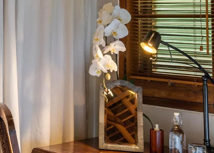 ヴィラ Oost Indies - Luxury Heritage Joglo, Prime Seminyak, Fully Staffed スミニャック