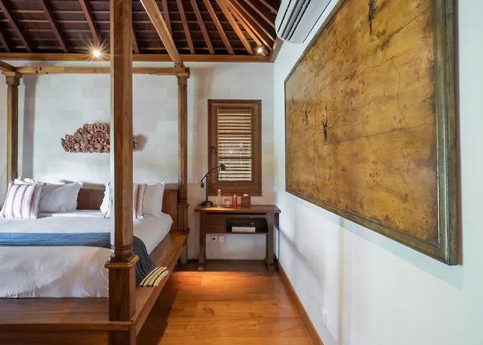 Oost Indies - Luxury Heritage Joglo, Prime Seminyak, Fully Staffed ヴィラ スミニャック