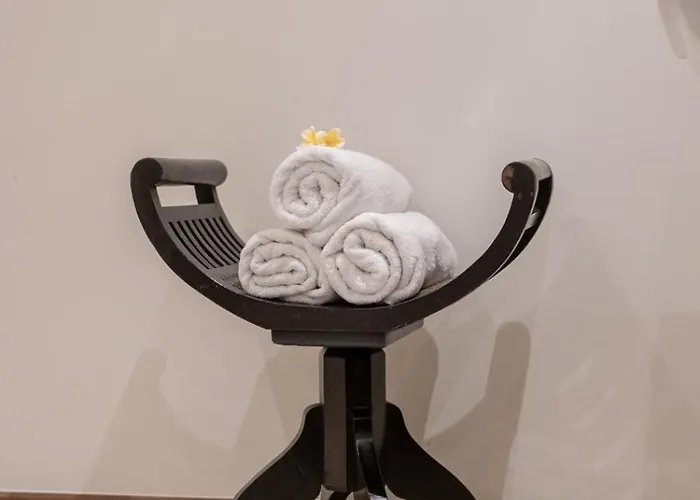 Oost Indies - Luxury Heritage Joglo, Prime Seminyak, Fully Staffed ヴィラ スミニャック