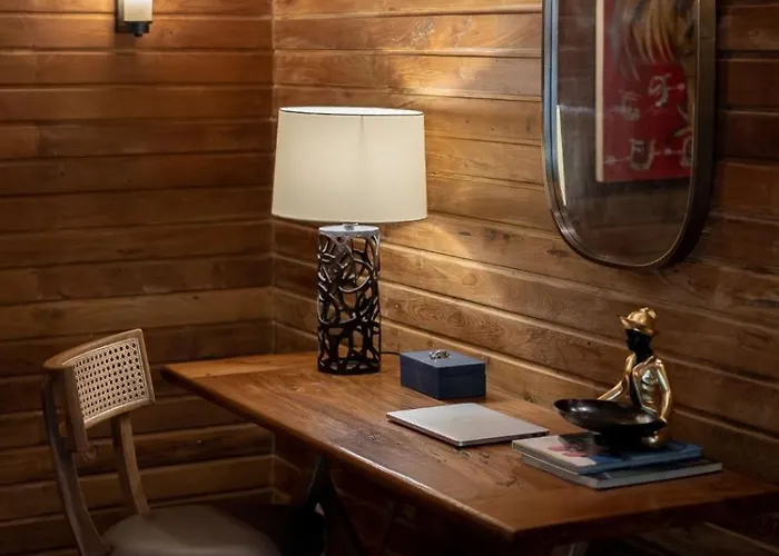 Oost Indies - Luxury Heritage Joglo, Prime Seminyak, Fully Staffed ヴィラ *